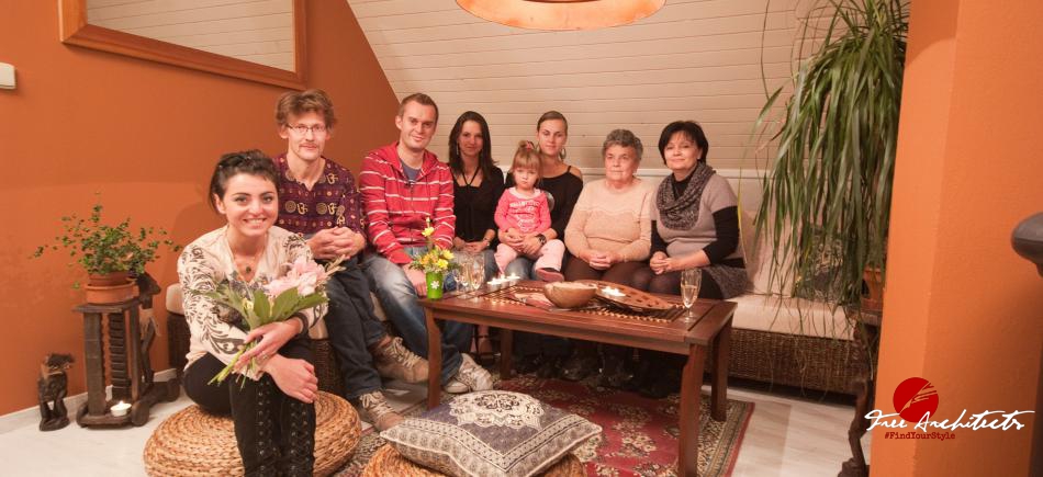Petr a Karolína s rodinou, moderátor pořadu Pavel Cejnar